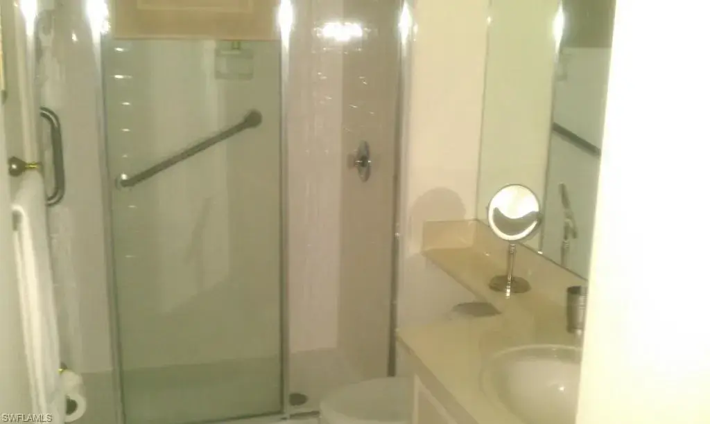 2150 Gulf Shore Boulevard North #609 — photo 11 of 11